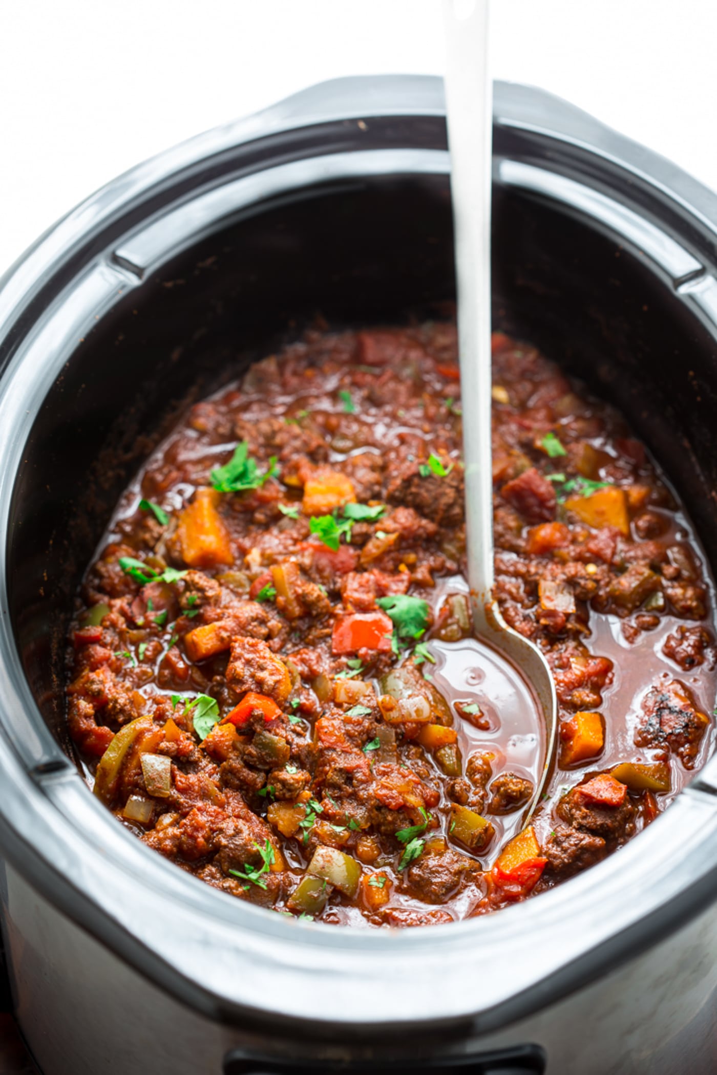 Easy Slow Cooker Paleo Beef Chili {Whole 30 Friendly} - Cotter Crunch ...