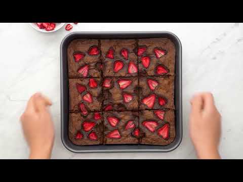STRAWBERRY DARK CHOCOLATE GLUTEN FREE BROWNIE BITES