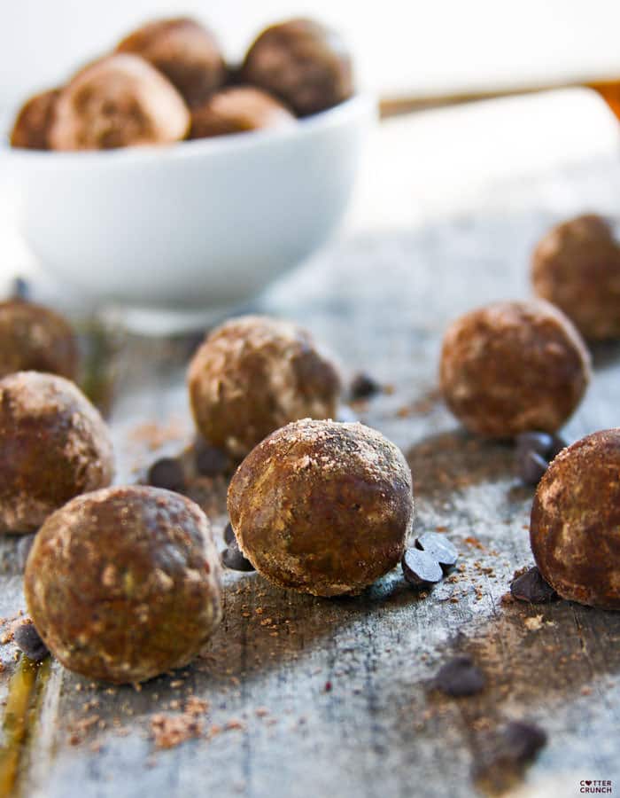 Grain Free dark chocolate cocoa Reese's Protein Bites! A super food snack that's delicious, no bake, and protein packed! Real food ingredients that taste REAL GOOD! great with @nutsnmore chocolate protein too!