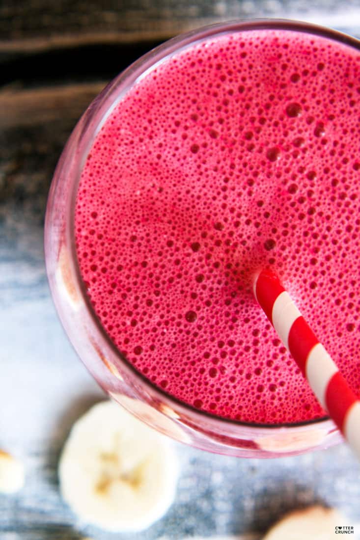 Tropical Beet Smoothie with Mac Nuts! It's healthy, creamy, delicious, and fruity. Our favorite Endurance Boosting drink full of vitamins, minerals, antioxidants, and healthy fats. Perfect drink for summer too! Paleo/Vegan Friendly @cottercrunch