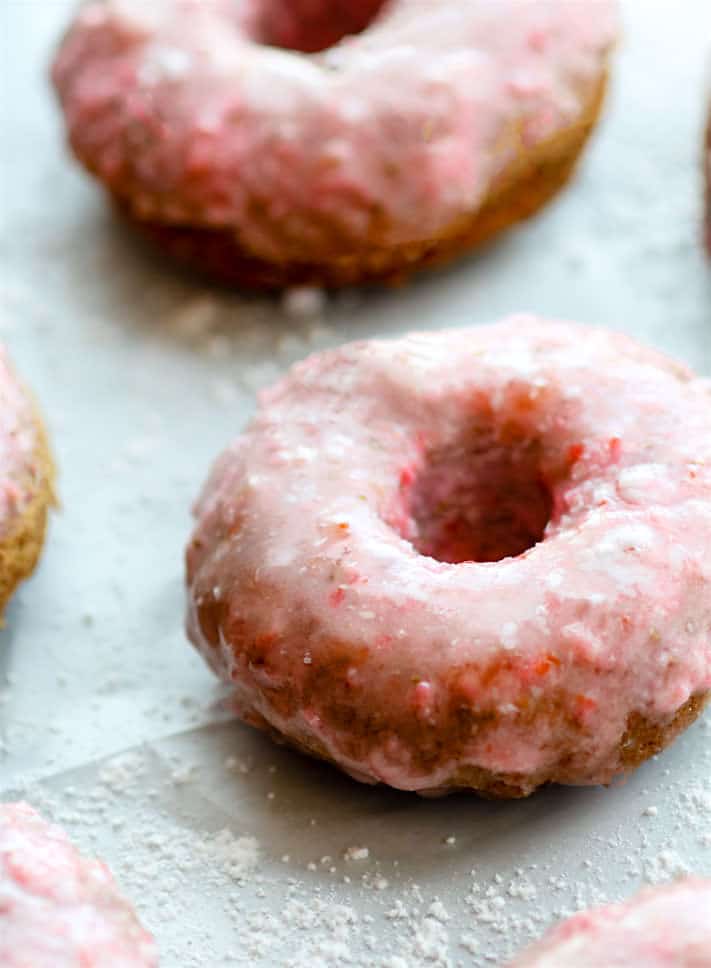 Healthy Gluten Free Strawberry Baked Donuts. Healthy Donuts do exist! These gluten free and protein packed baked donuts are super easy to make and great for kids, a sweet breakfast, or even just to snack on. Can you believe one of these strawberries n' cream baked donuts has better nutrients and healthy perks than a plain old energy bar.