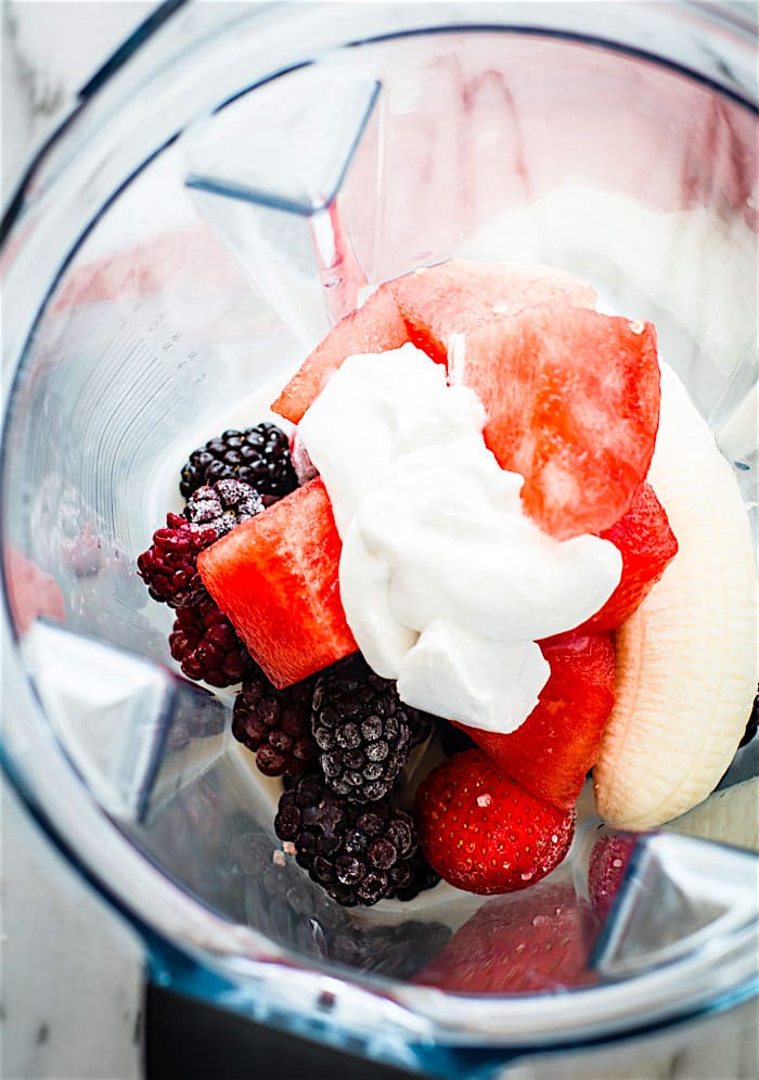 5 ingredient Sparkling Frozen Fruit Smoothies! Paleo and vegan friendly