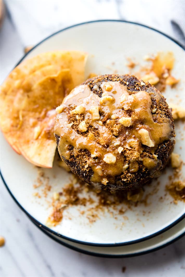 Need a quick healthy Breakfast recipe? Try this deliciously tasty Vegan Apple Pie Peanut Butter Mug Cake! (Vegan, Gluten free, Healthy)