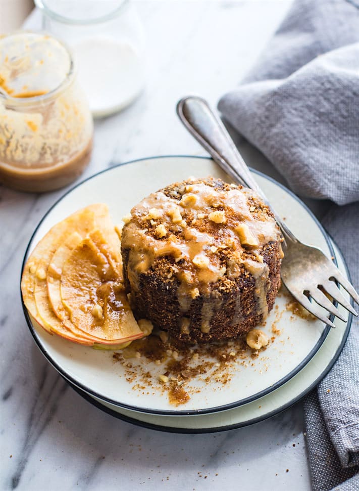 Need a quick healthy Breakfast recipe? Try this deliciously tasty Vegan Apple Pie Peanut Butter Mug Cake! A vegan mug cake that taste like dessert! Grain free, gluten free, kid friendly, and ready in less than 2 minutes.
