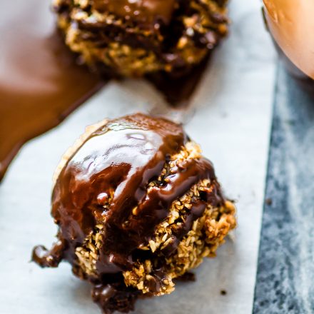 vegan macaroons with chocolate and coconut