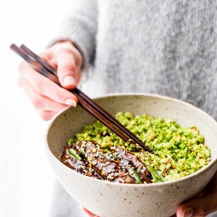 QUICK Paleo Mongolian Beef Broccoli Rice Bowls - quick and easy dinner in less than 30 minutes!