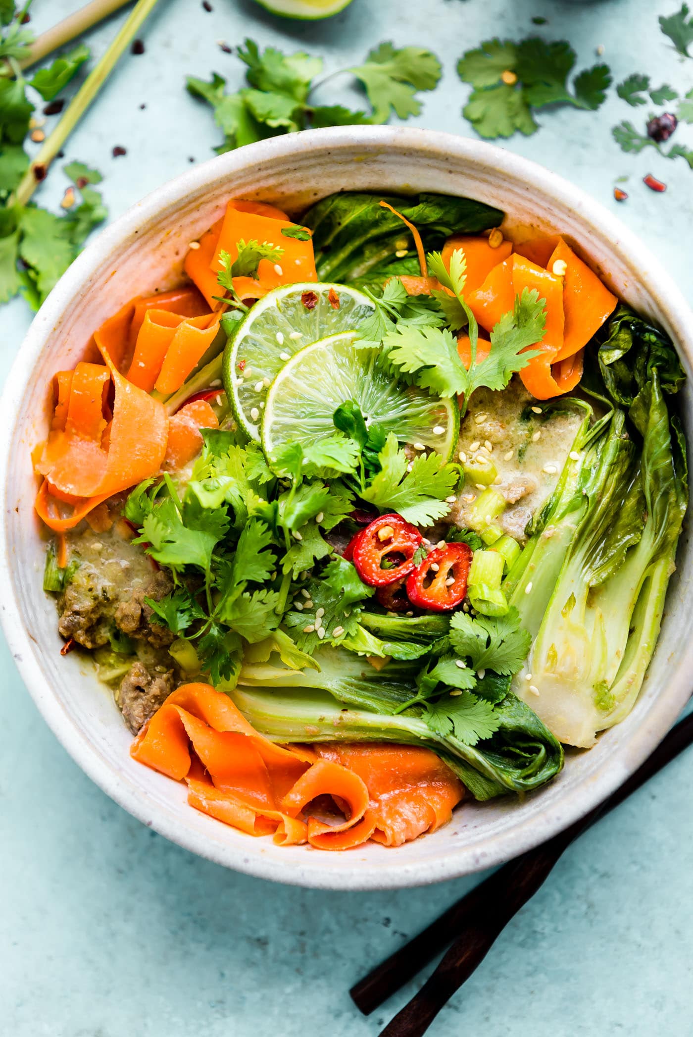 Thai green curry beef and veggies bowl recipe is for both the meat eater and vegetarian palate! A one pot green curry beef recipe that's quick to make and flavorful! No noodles needed, just lots of veggies and a creamy Thai broth! Paleo, Whole 30 friendly