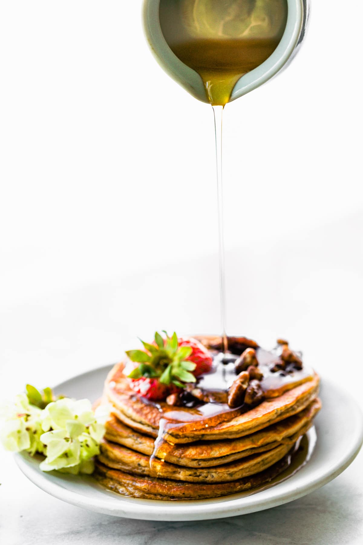 4 ingredient paleo pancakes - flourless protein pancakes (Keto)