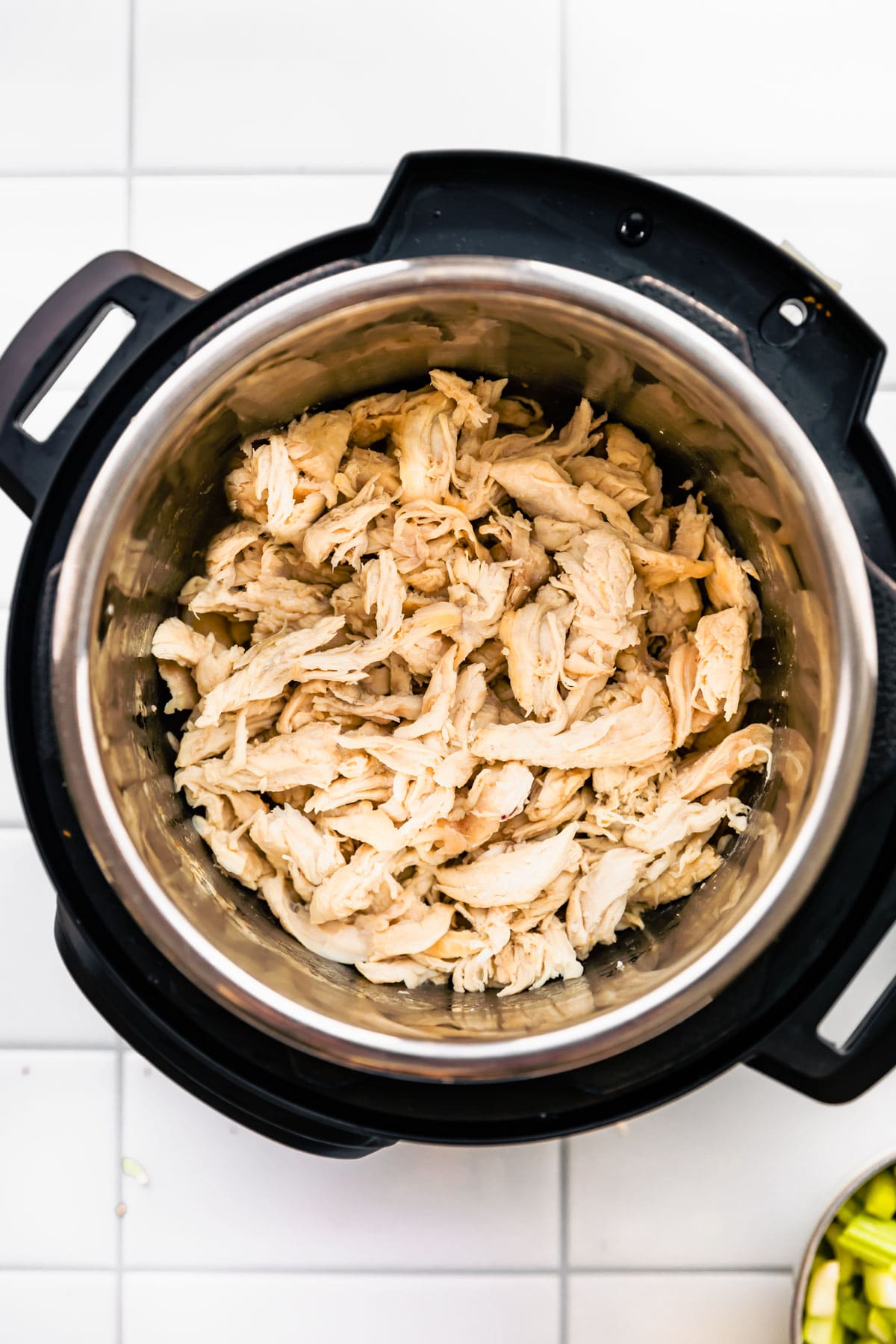 how to make shredded chicken breast meat in a pressure cooker