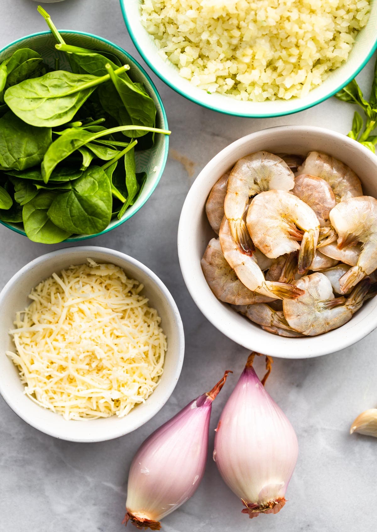 prepped ingredients to make shrimp cauliflower risotto recipe