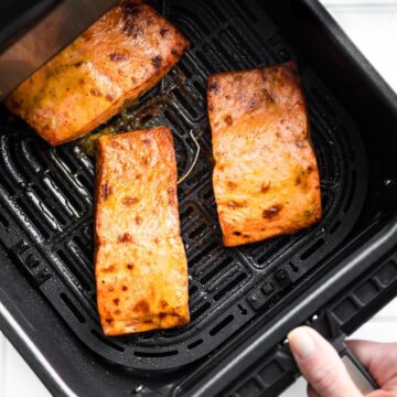 How to Cook Salmon in the Air Fryer (Fresh or Frozen)