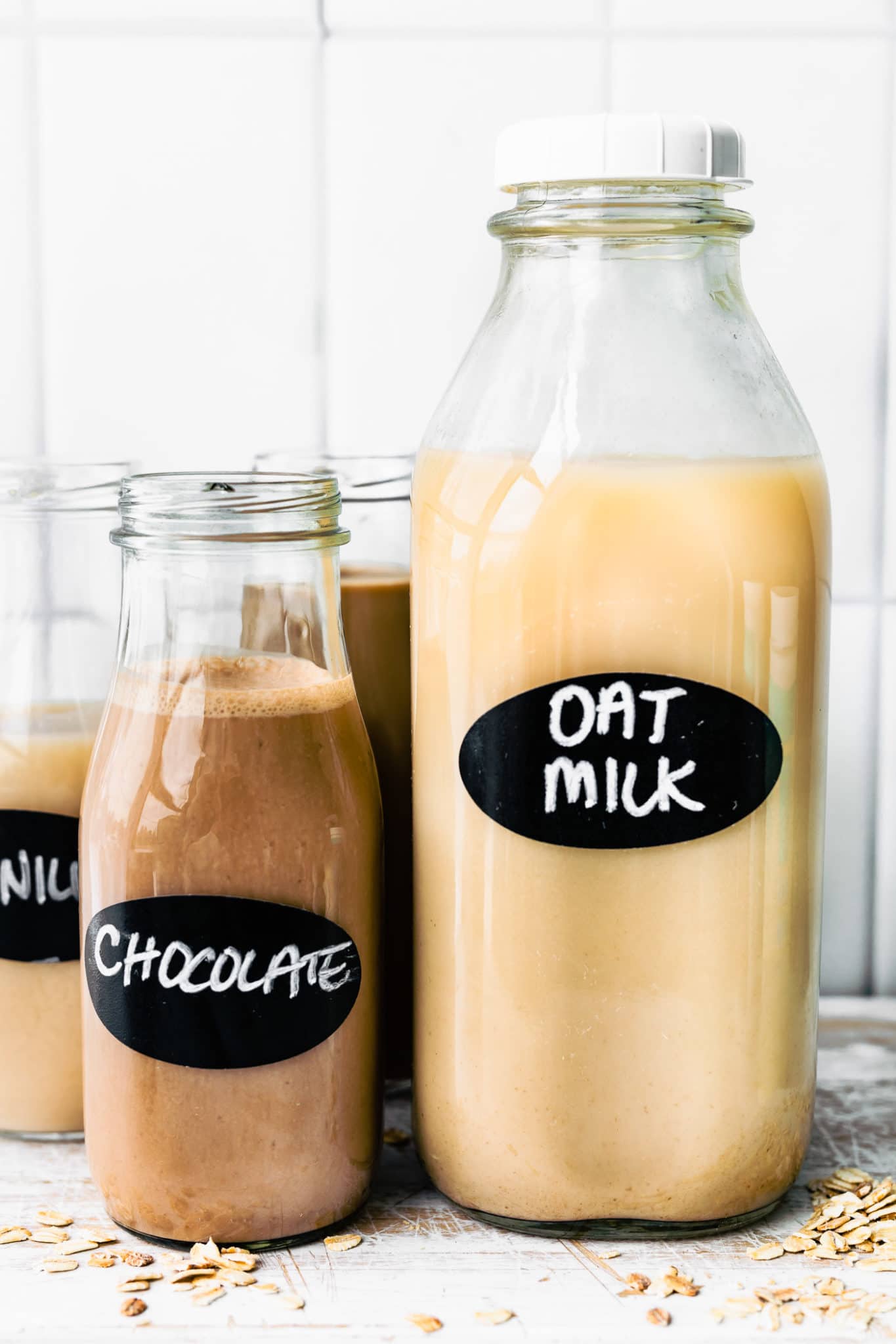 https://www.cottercrunch.com/wp-content/uploads/2022/05/homemade-oat-milk-with-protein-futher-foods-15-scaled.jpg